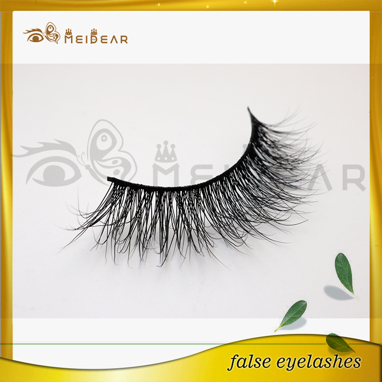 Natural looking eyelashes 3d mink lashes in custom package 